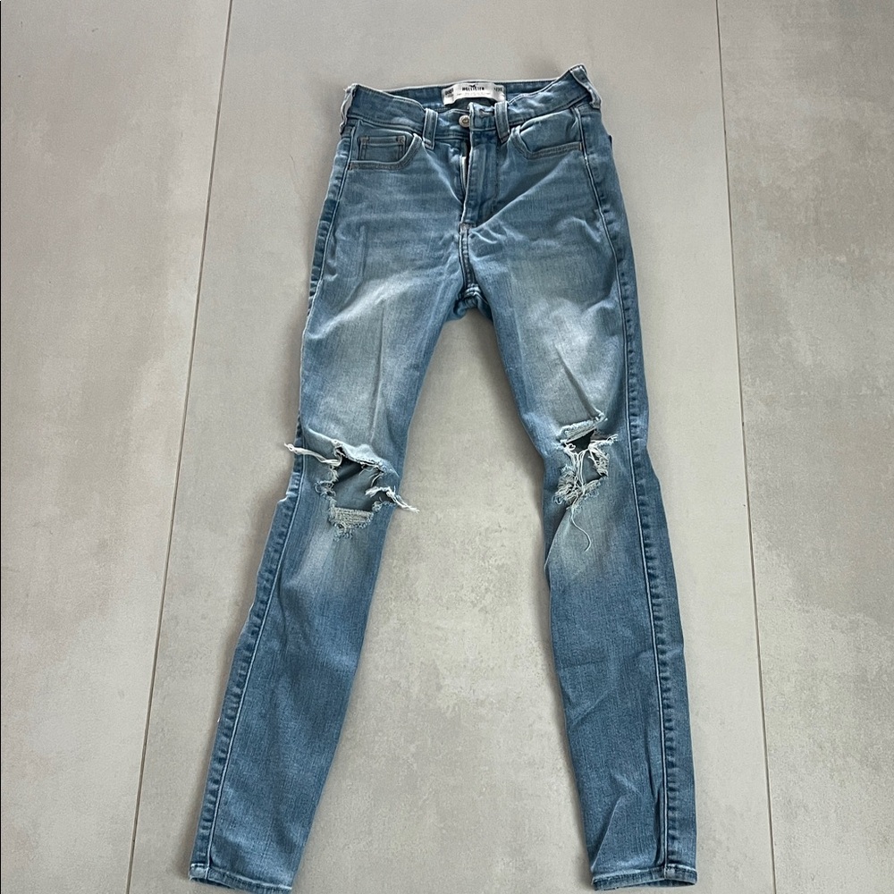 Hollister Light Blue High-Rise Jeans